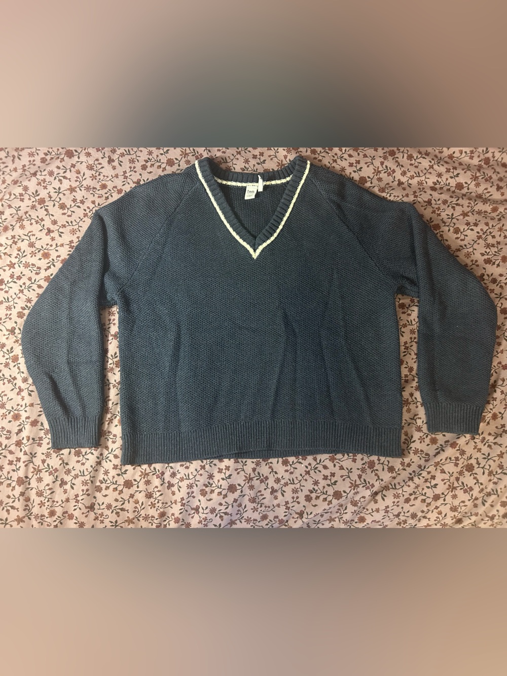 Twik/Simons oversized navy blue and white medium sweater